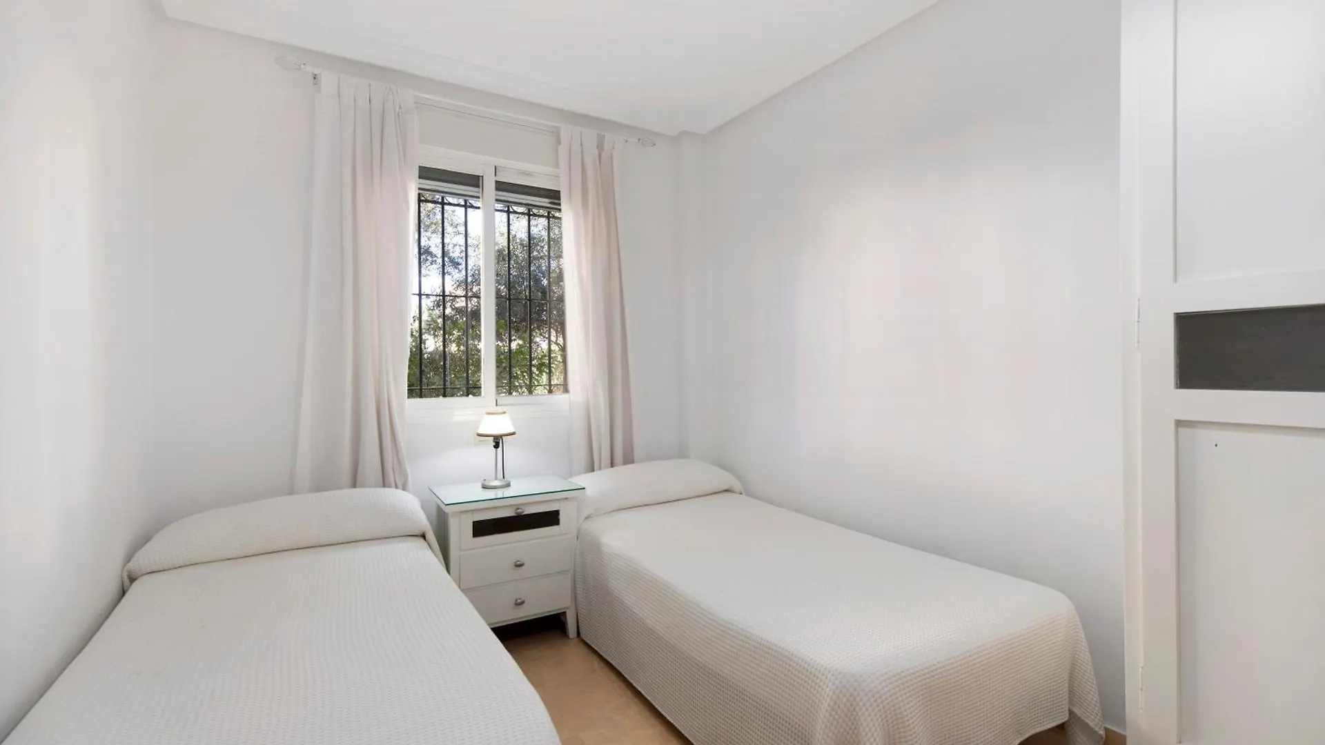 Apartment Apartamento Altamar Novo Sancti Petri Spain